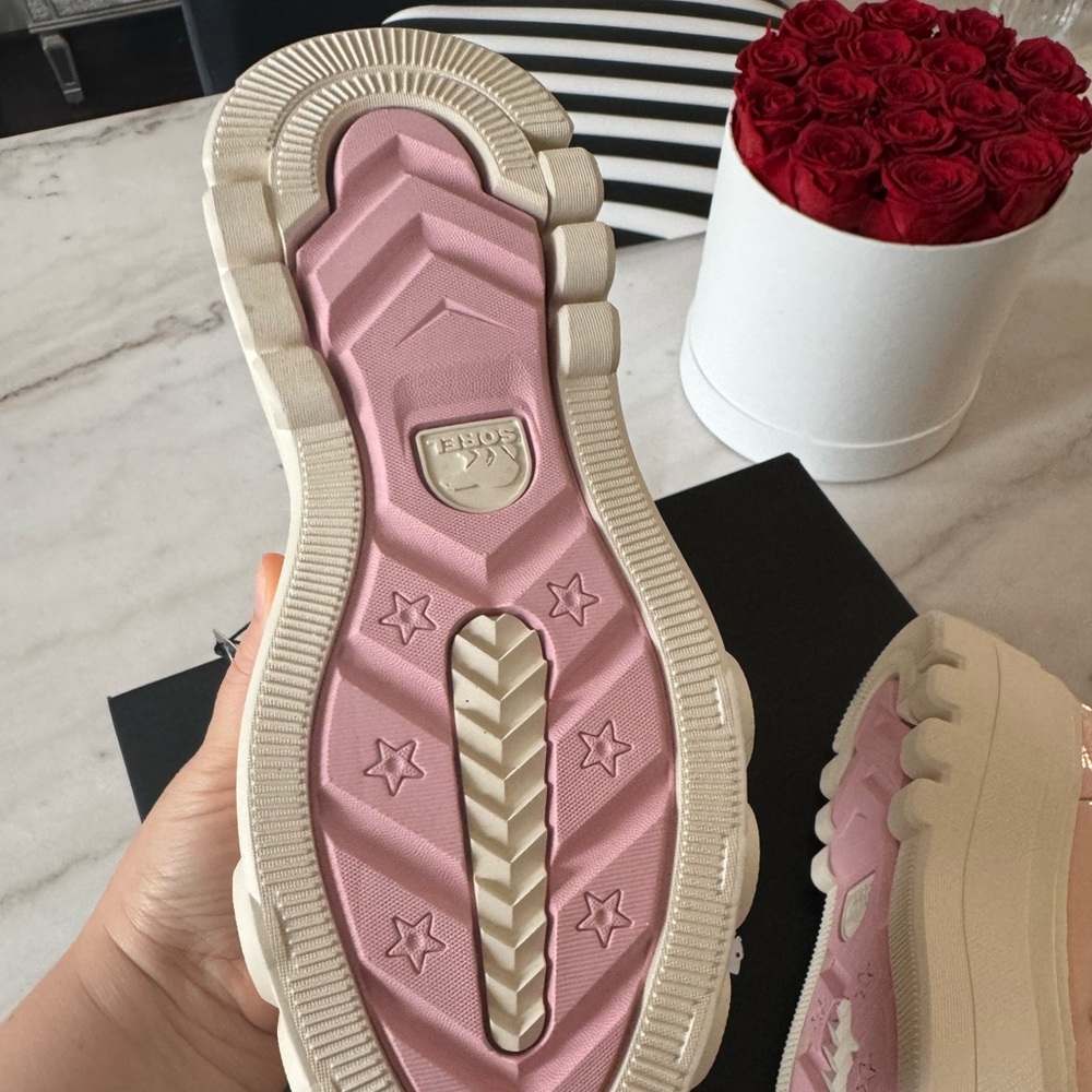 NWT Sorel Caribou X Chelsea Lace Up Platform Boots Pink Cream MSRP $210 - Picture 6 of 14